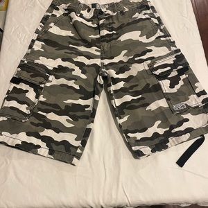 Pro Club army shorts used